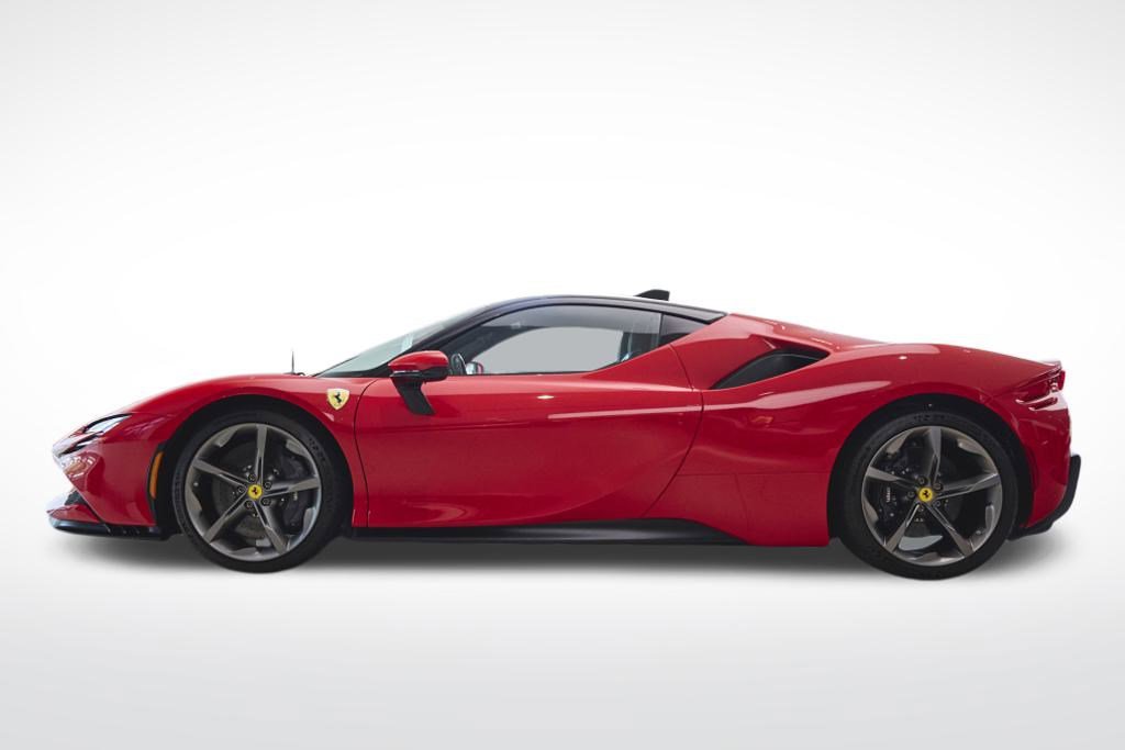 2022 Ferrari SF90 Stradale photo 2