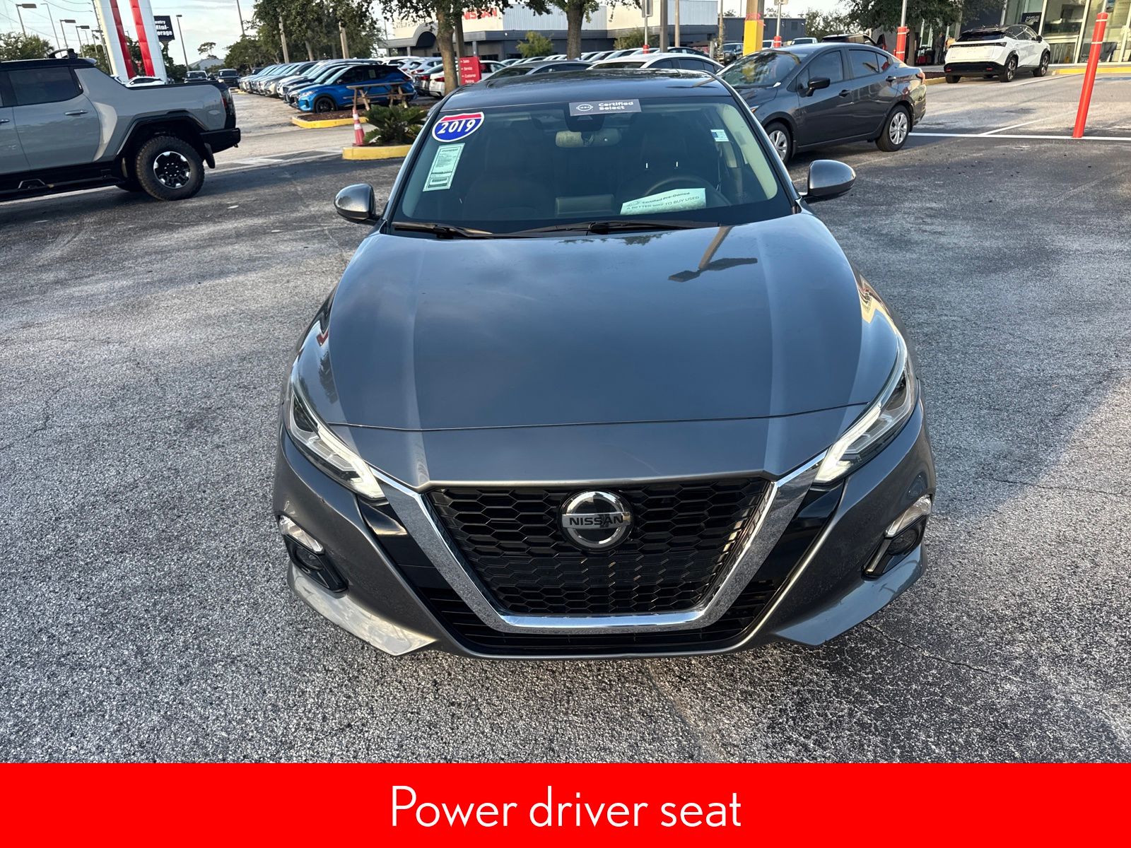 2019 Nissan Altima 2.5 SV photo 3