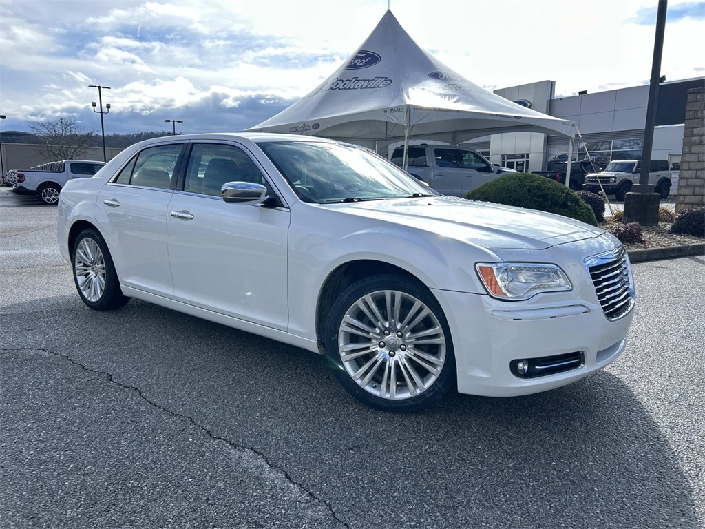 2011 Chrysler 300 C