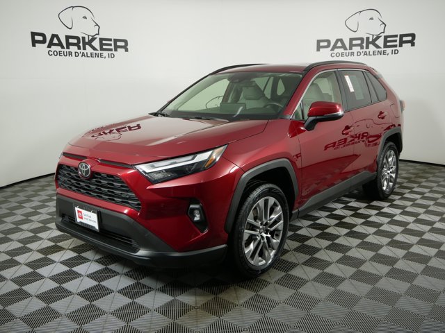 2023 Toyota RAV4 XLE Premium's photo