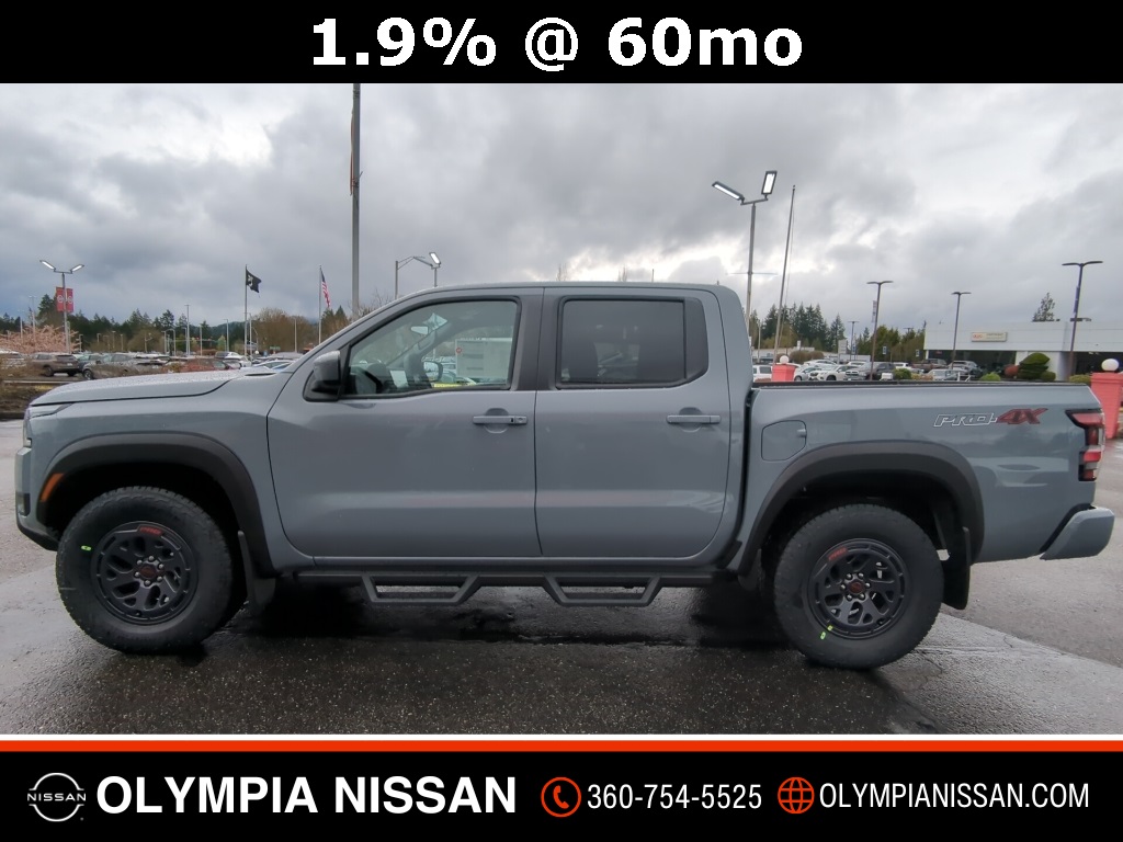 2025 Nissan Frontier Crew Cab PRO-4X photo 5