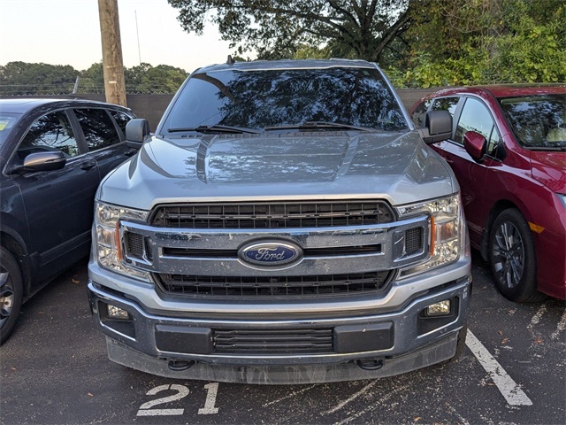 2020 Ford F-150 XLT photo 2