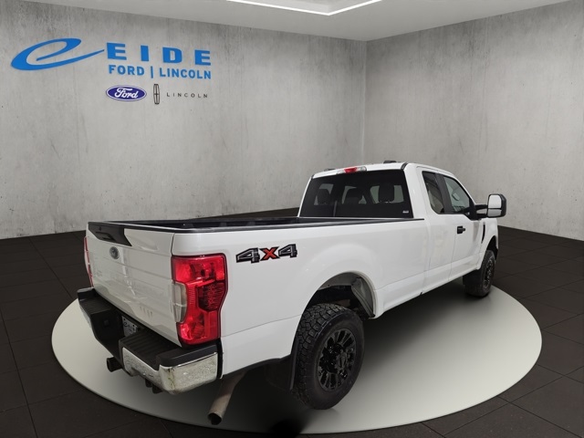 2021 Ford F-350 XL photo 3