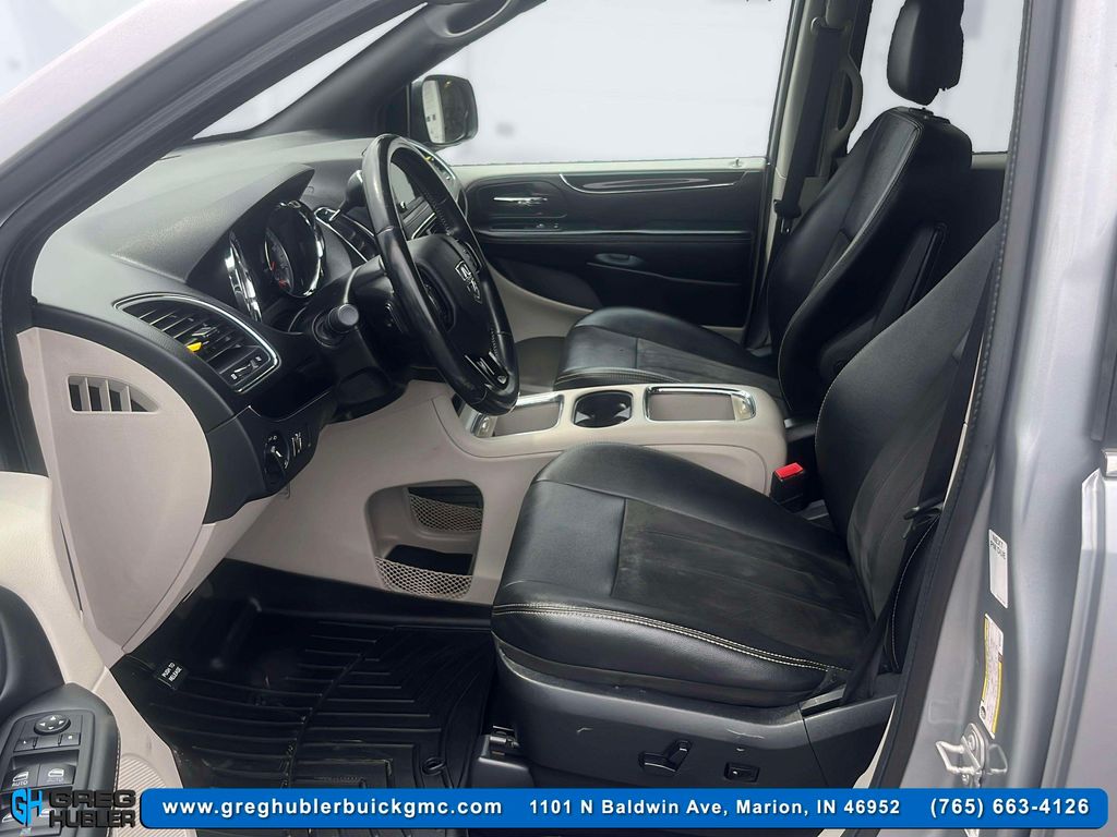 2019 Dodge Grand Caravan SXT photo 7