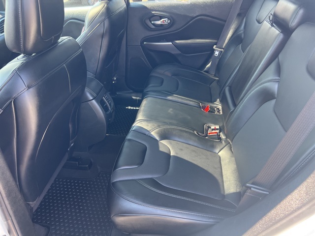 2022 Jeep Cherokee Latitude Lux photo 17