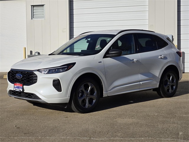 2024 Ford Escape ST-Line's photo