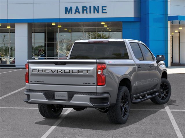 2025 Chevrolet Silverado 1500 Custom photo 2