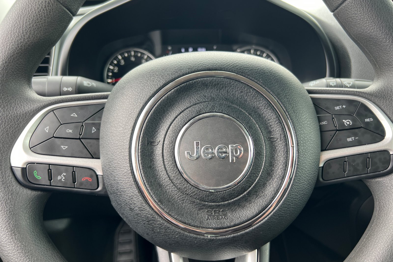 2023 Jeep Renegade Latitude Upland photo 19
