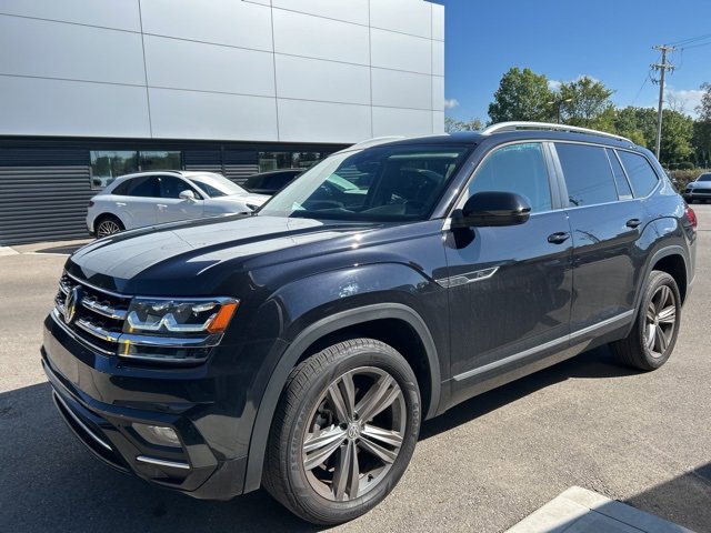2019 Volkswagen Atlas V6 SE Technology R-Line photo 5