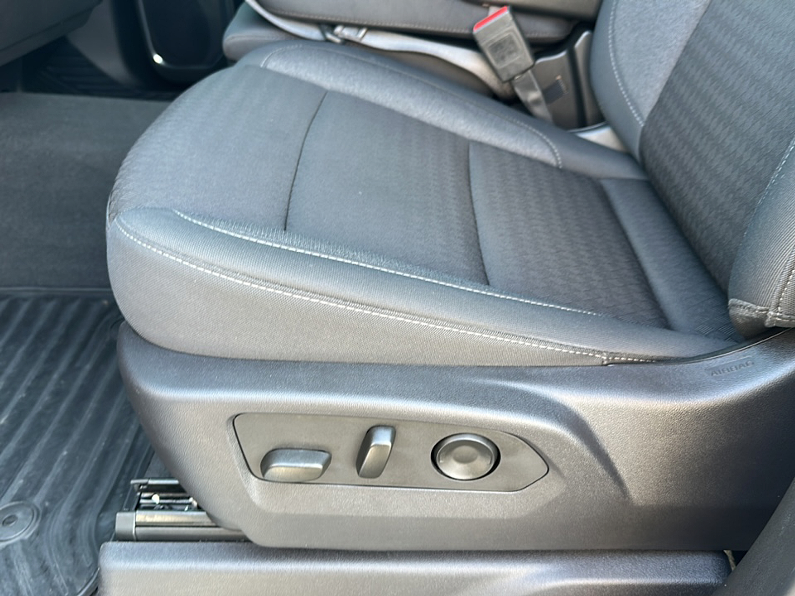 2024 Gmc Sierra 1500 Elevation photo 6