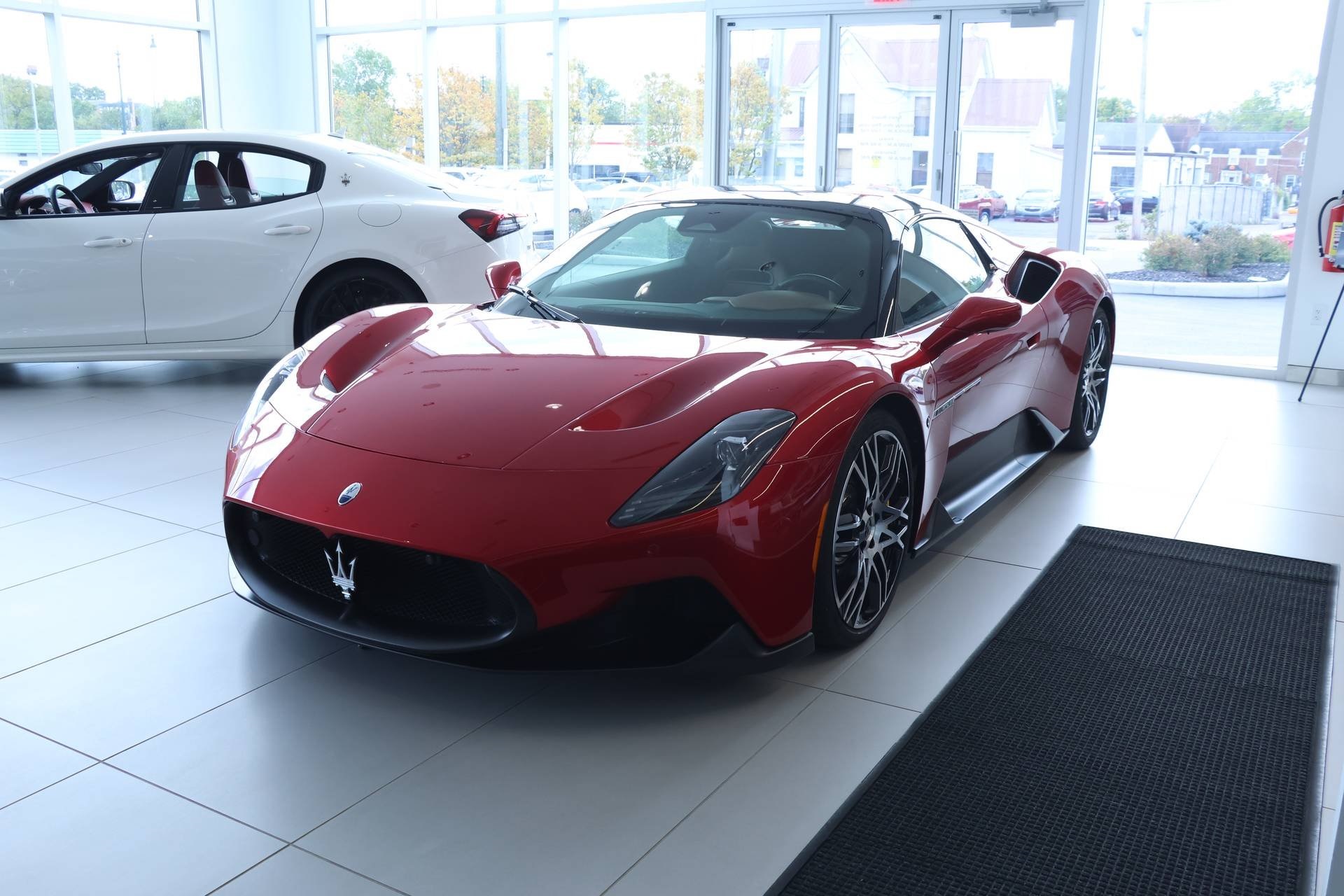 2024 Maserati MC20 Base's photo