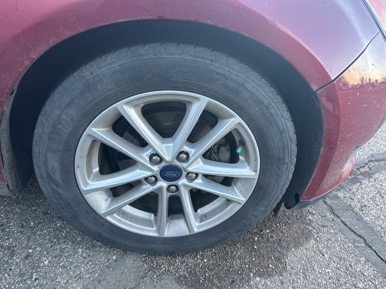 2017 Ford Focus SE photo 4