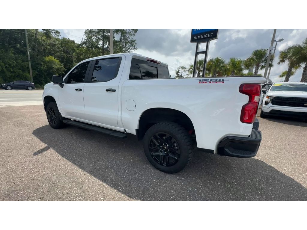 2024 Chevrolet Silverado 1500 LT Trail Boss photo 4