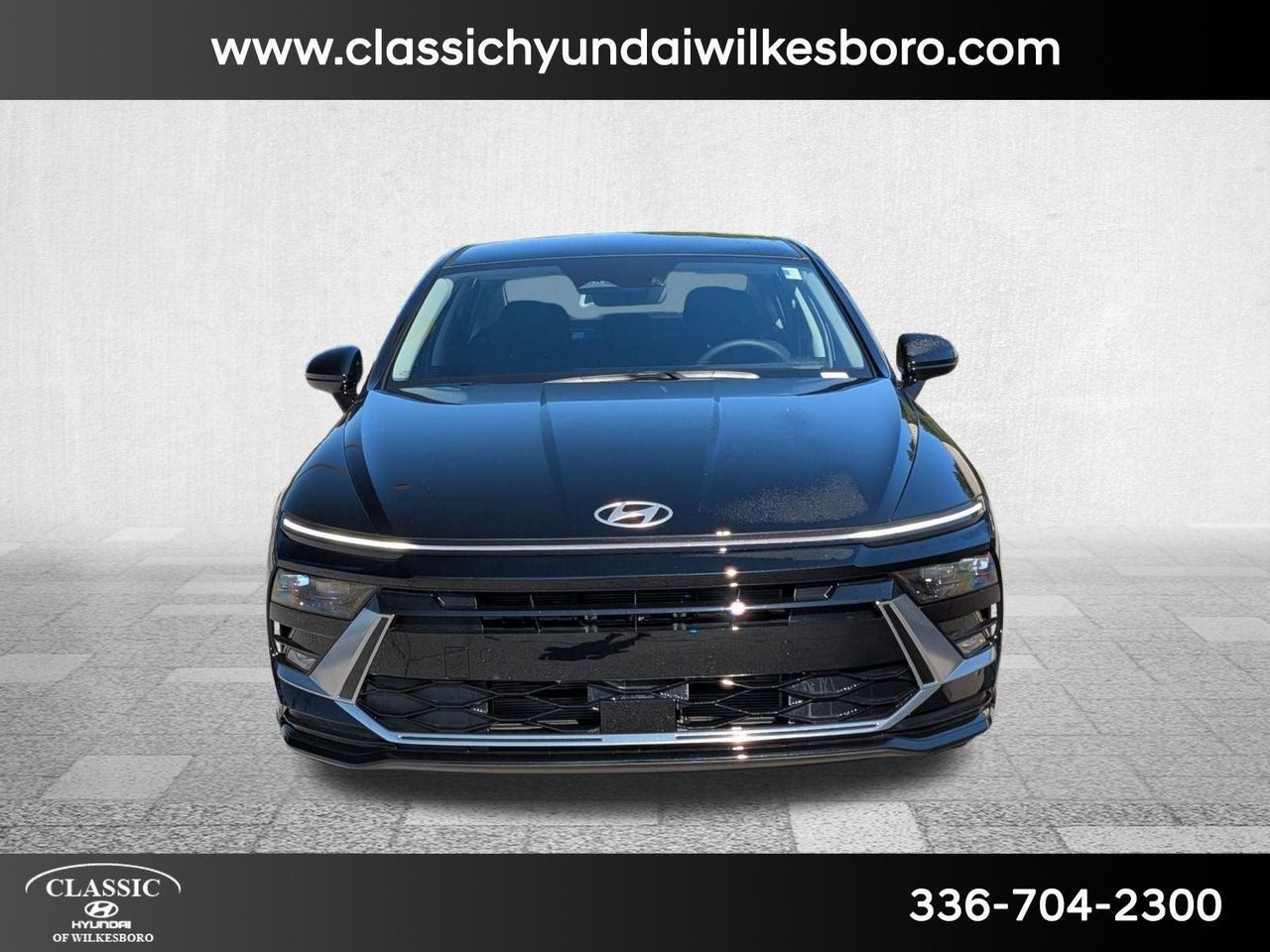 2025 Hyundai Sonata Hybrid SEL photo 2