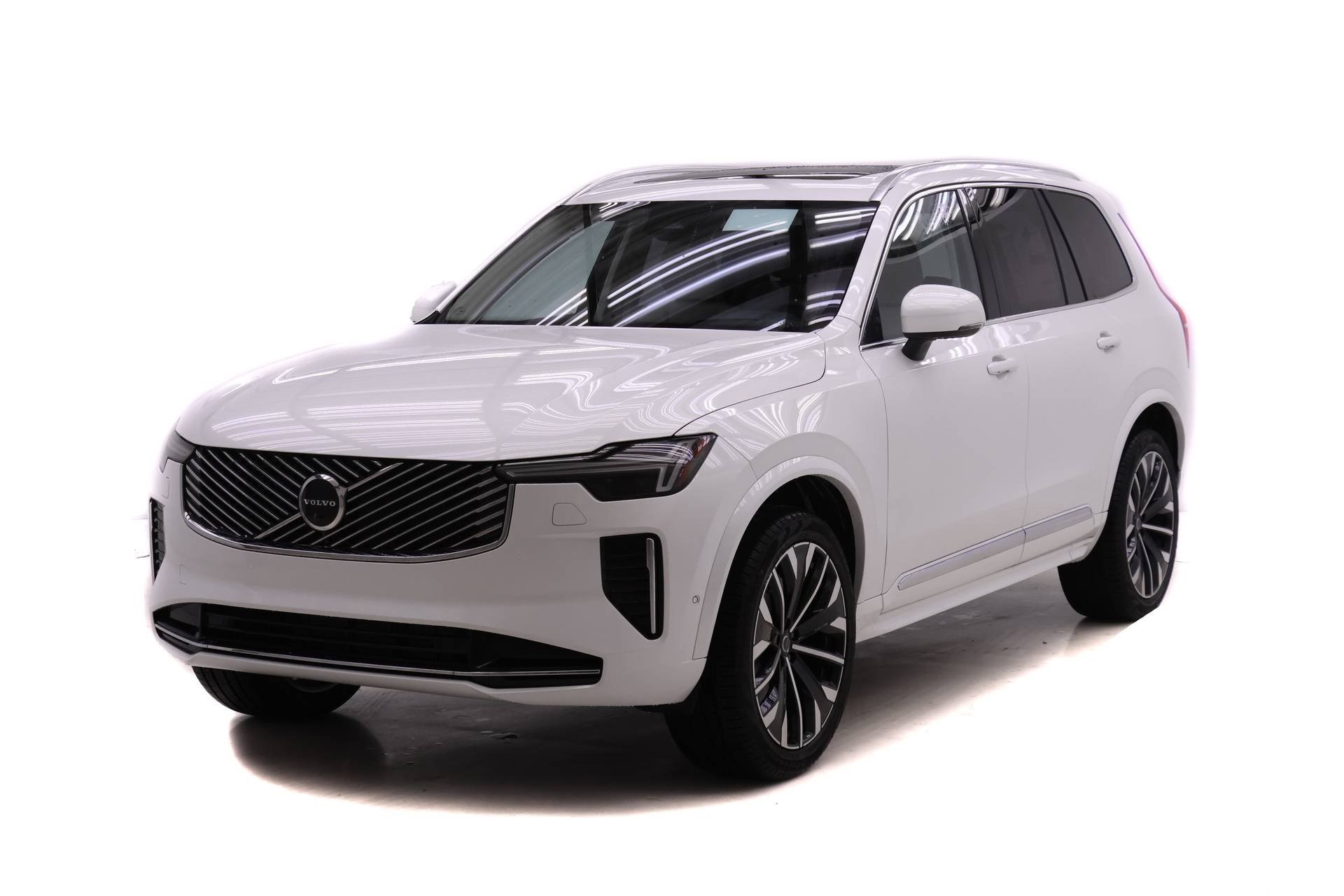 2026 Volvo XC90 Ultra's photo