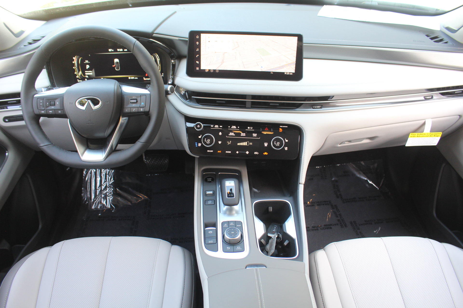 2026 Infiniti QX60 Luxe photo 15