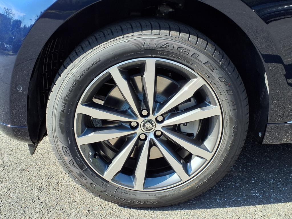 2026 Jaguar F-PACE P250 R-Dynamic S photo 8