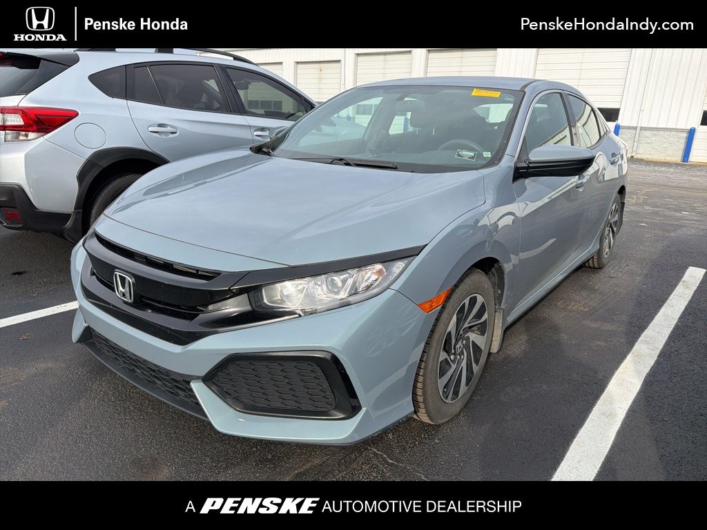 2018 Honda Civic Hatchback LX's photo