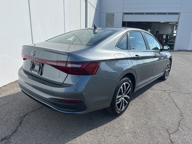 2025 Volkswagen Jetta 1.5T SE photo 6