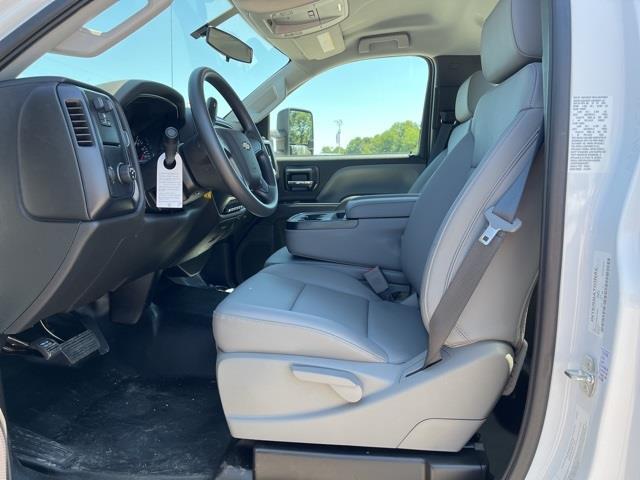2024 Chevrolet Silverado 4500HD Work Truck photo 7