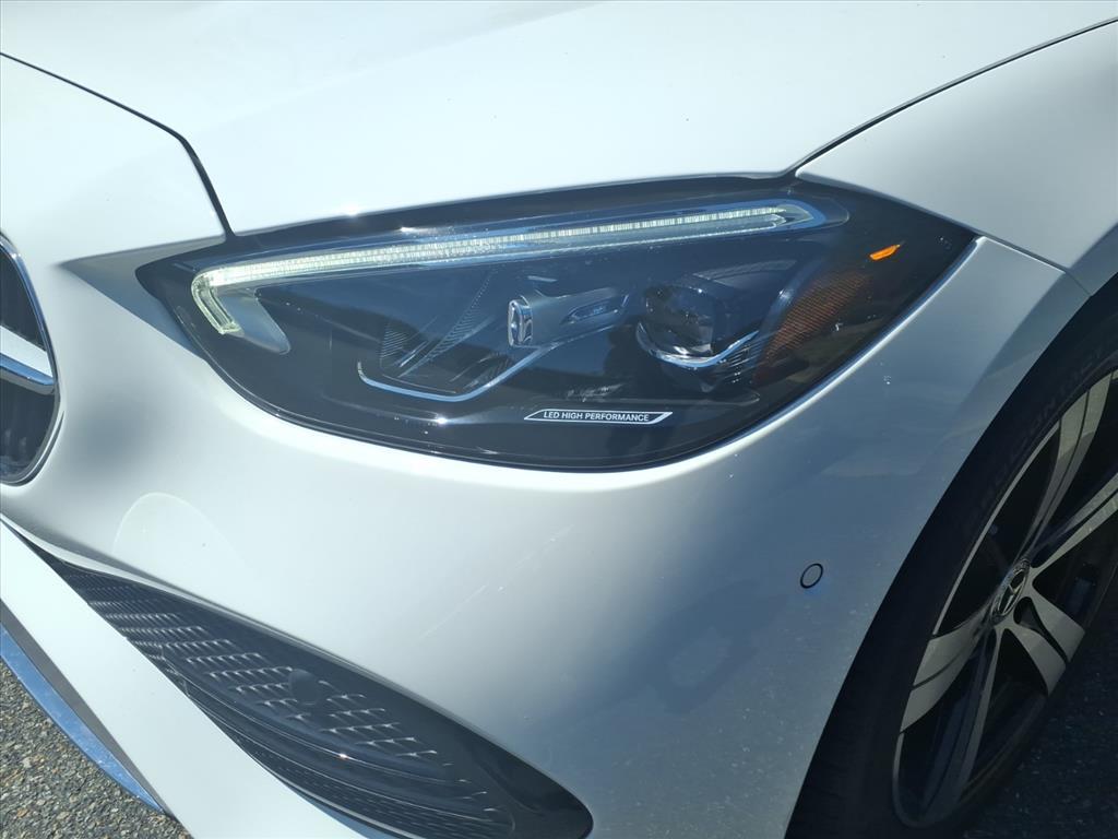 2025 Mercedes Benz C 300 4MATIC Sedan photo 3