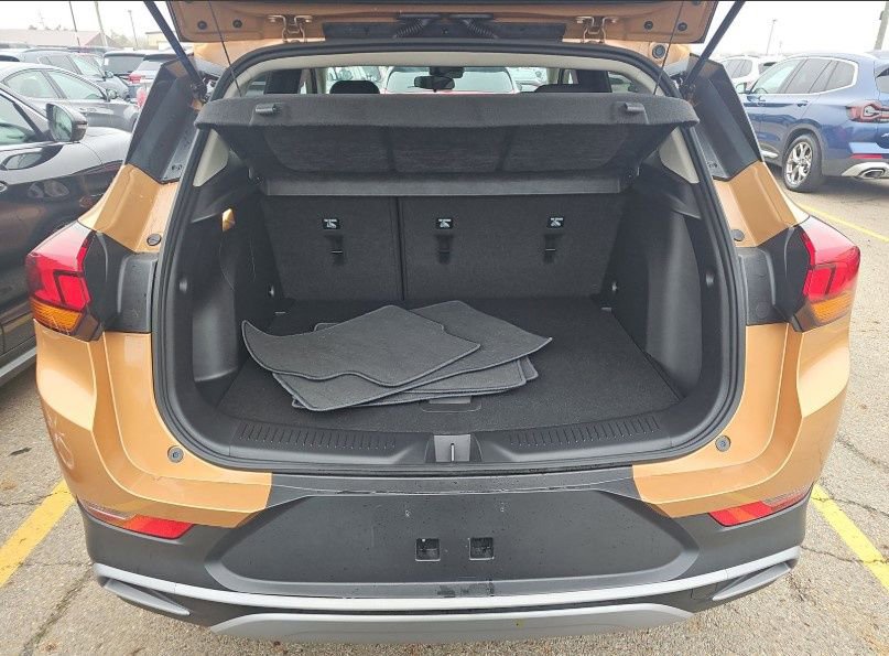 2025 Buick Encore GX Preferred photo 4