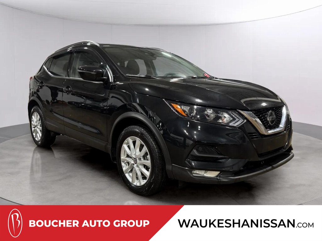 2021 Nissan Rogue Sport SV's photo