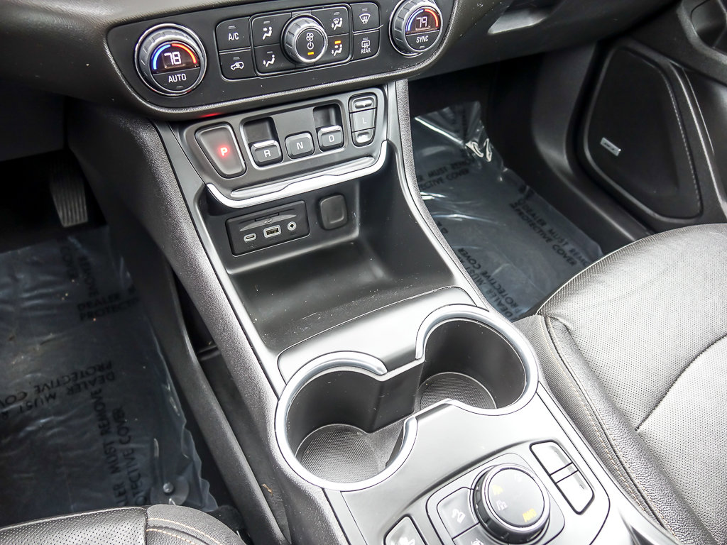 2021 GMC TERRAIN - Image 19