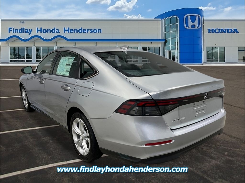 2025 Honda Accord LX photo 3
