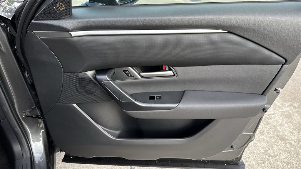 2025 Mazda CX-50 2.5 S Preferred photo 40