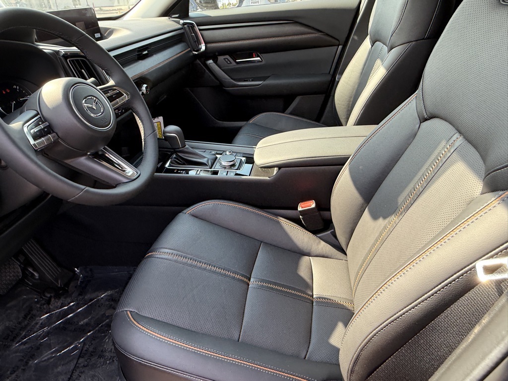 2025 Mazda CX-50 Premium Plus photo 7