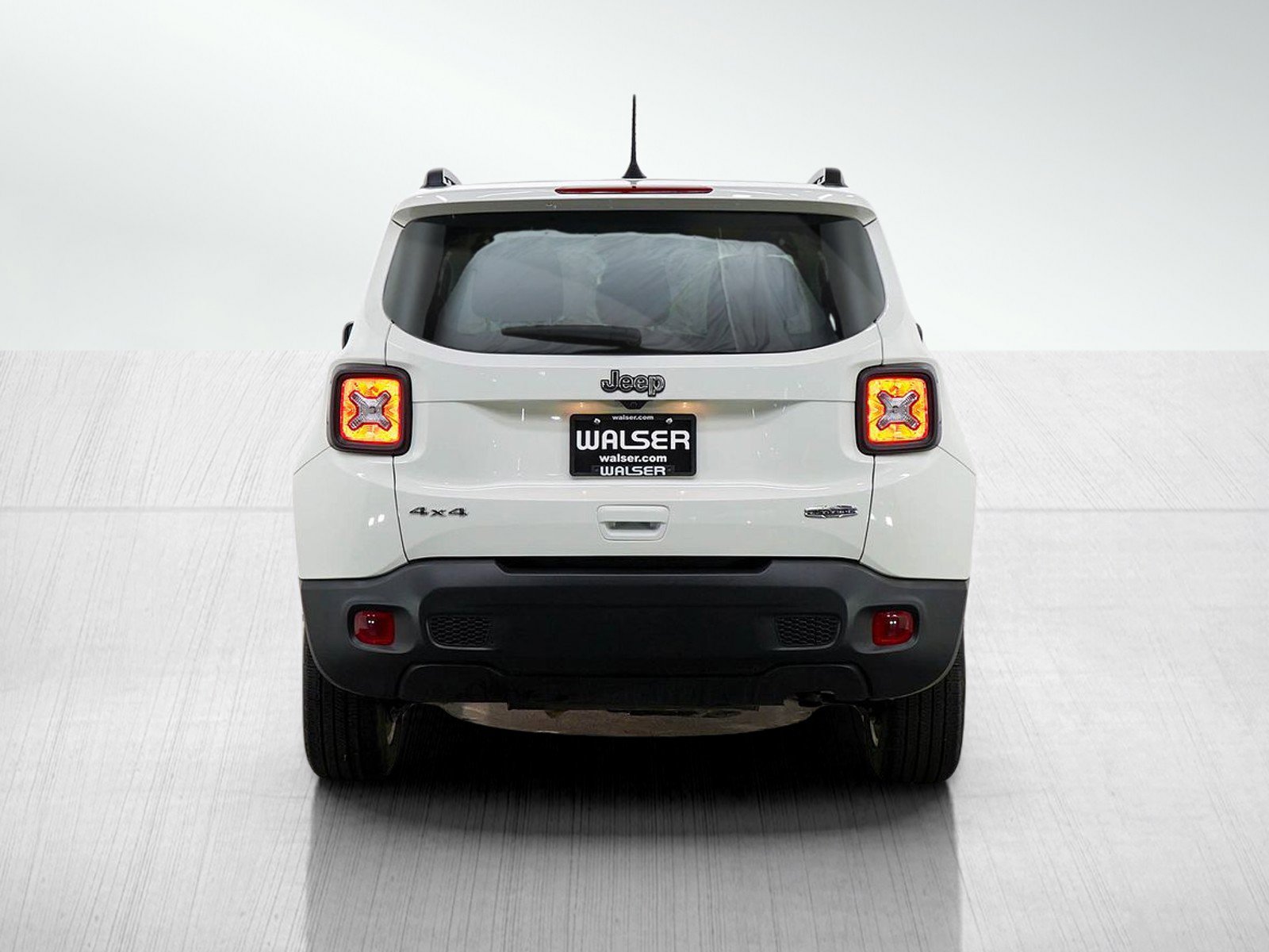 2022 Jeep Renegade Latitude photo 4