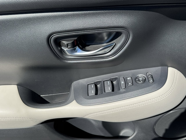 2023 Honda HR-V LX photo 4