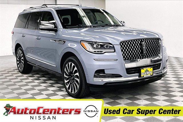 2023 Lincoln Navigator Black Label's photo