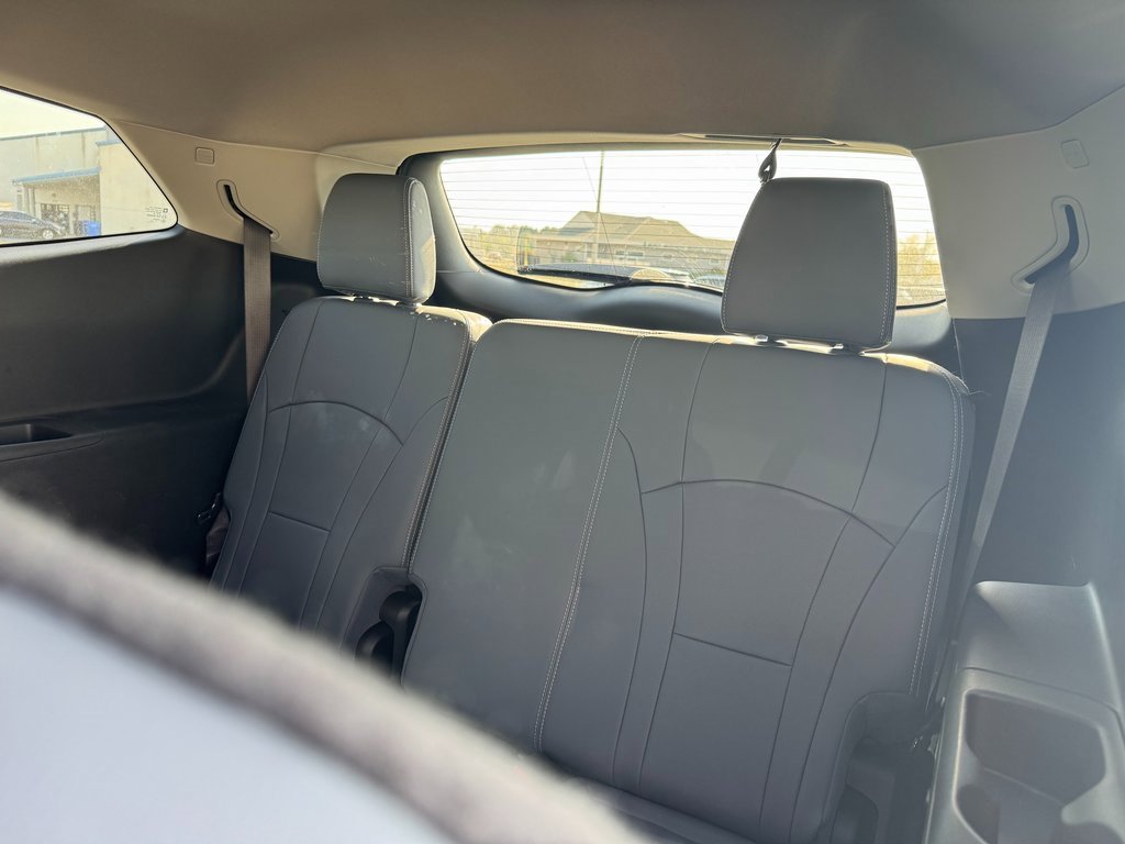 2021 Buick Enclave Essence photo 11