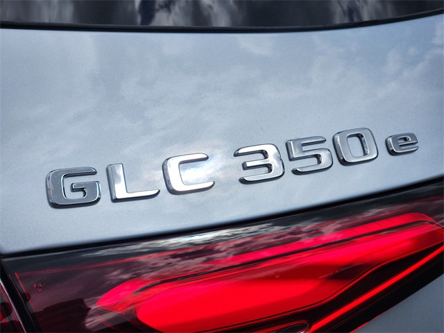 2026 Mercedes Benz GLC 350e 4MATIC photo 13