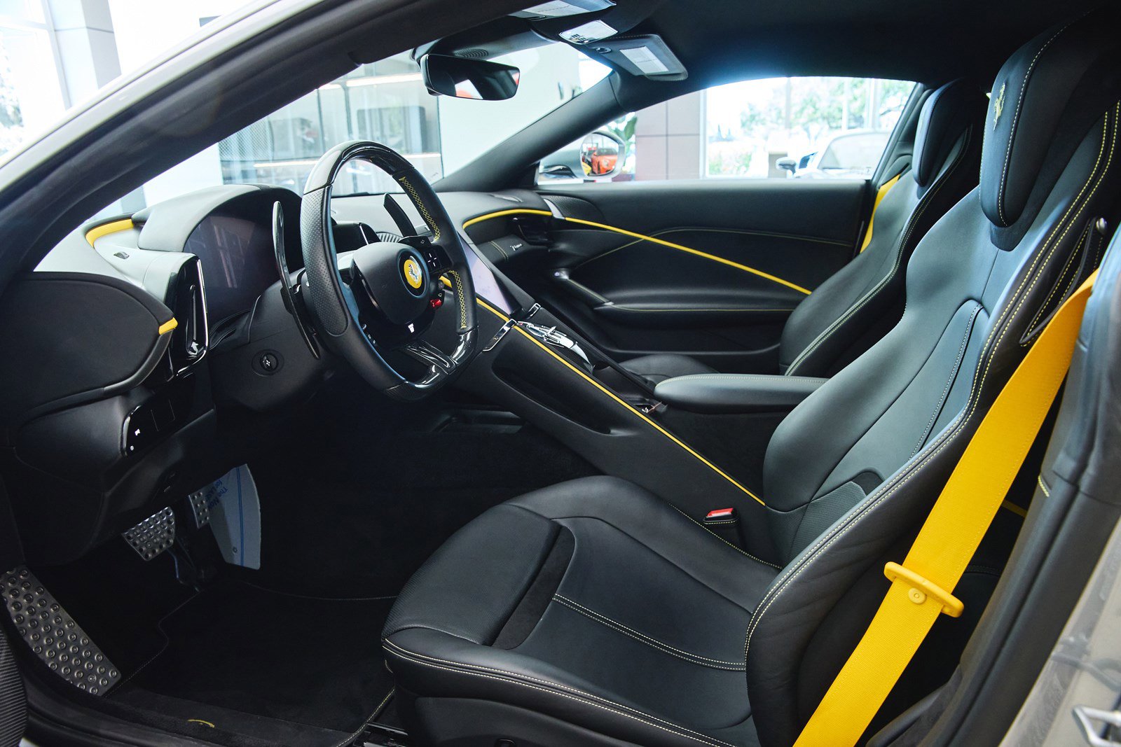 2023 Ferrari Roma photo 9