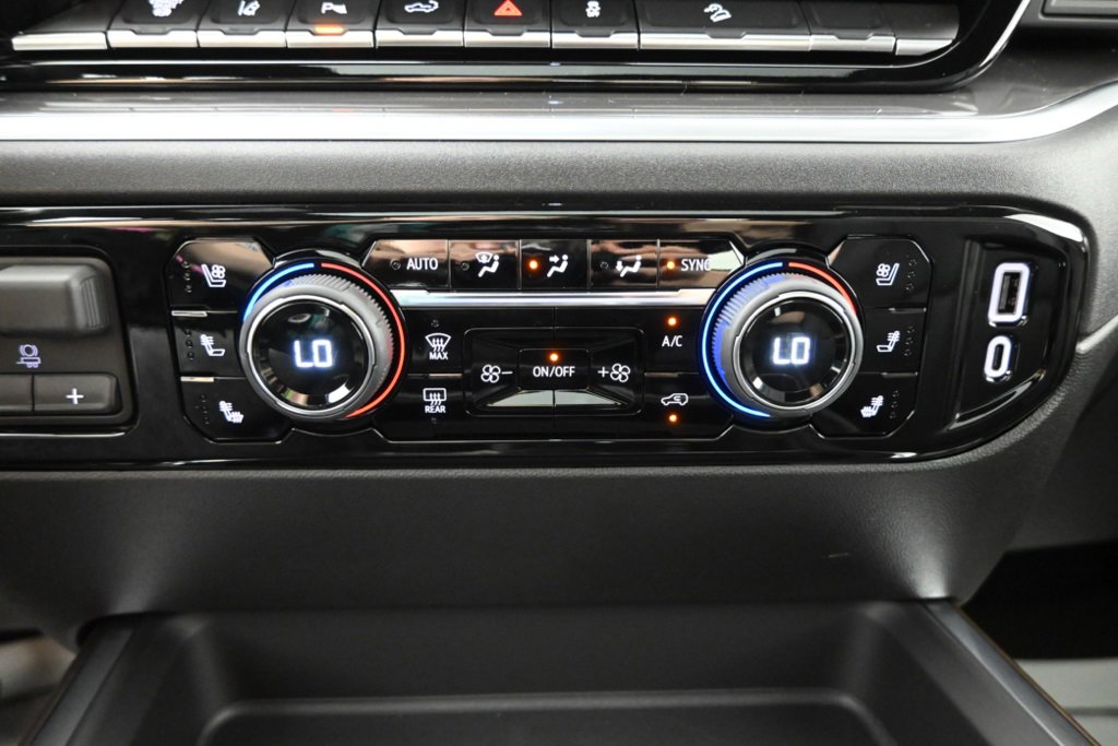 2026 Chevrolet Silverado 2500HD High Country photo 27
