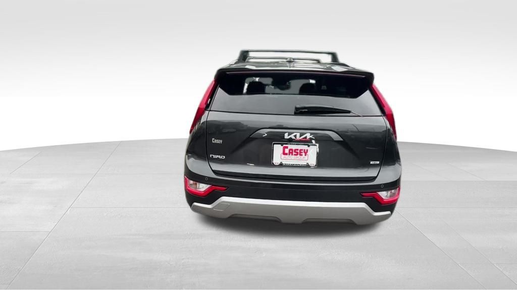 2025 Kia Niro EX photo 4