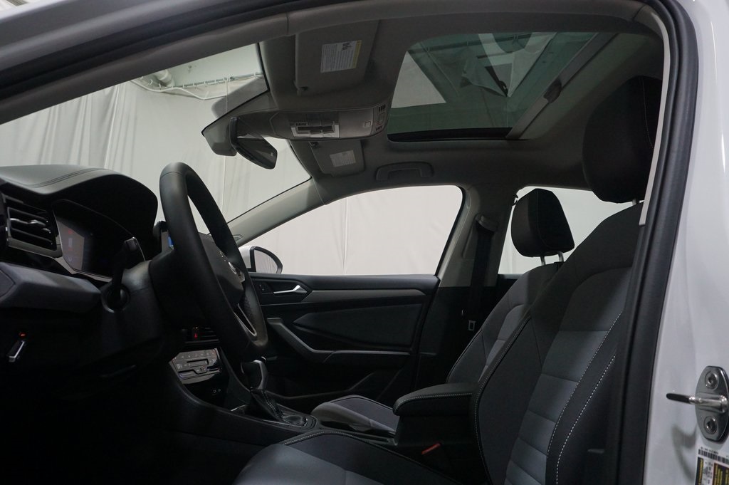 2025 Volkswagen Jetta 1.5T SE photo 20