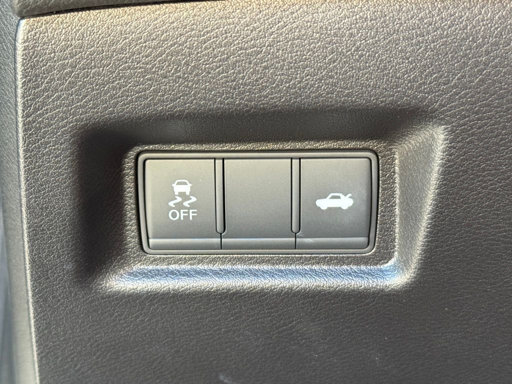 2024 Infiniti Q50 Sensory photo 12