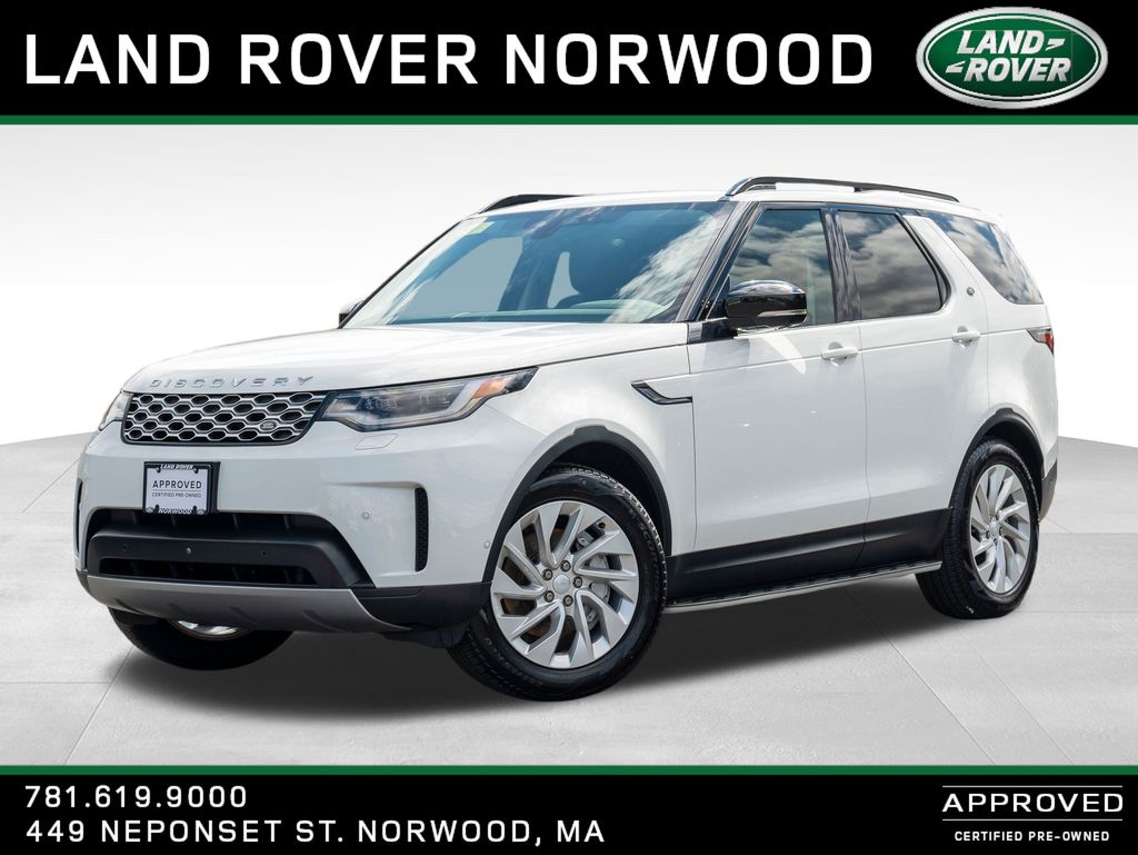 2024 Land Rover Discovery S's photo