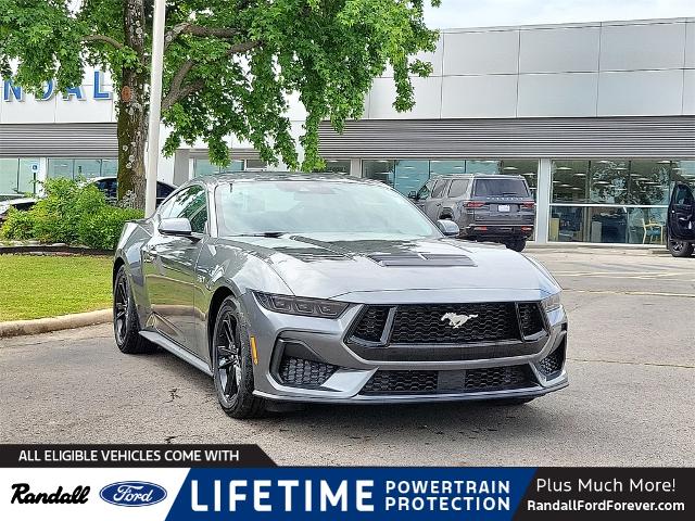 2025 Ford Mustang GT's photo