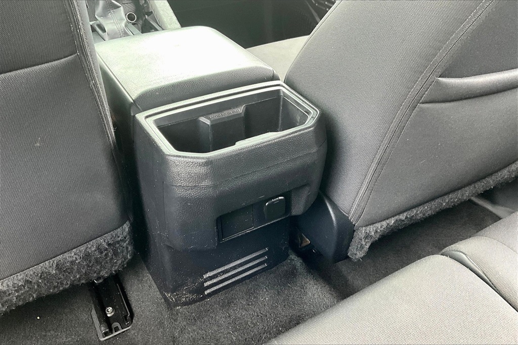 2024 Toyota Tacoma SR5 photo 11