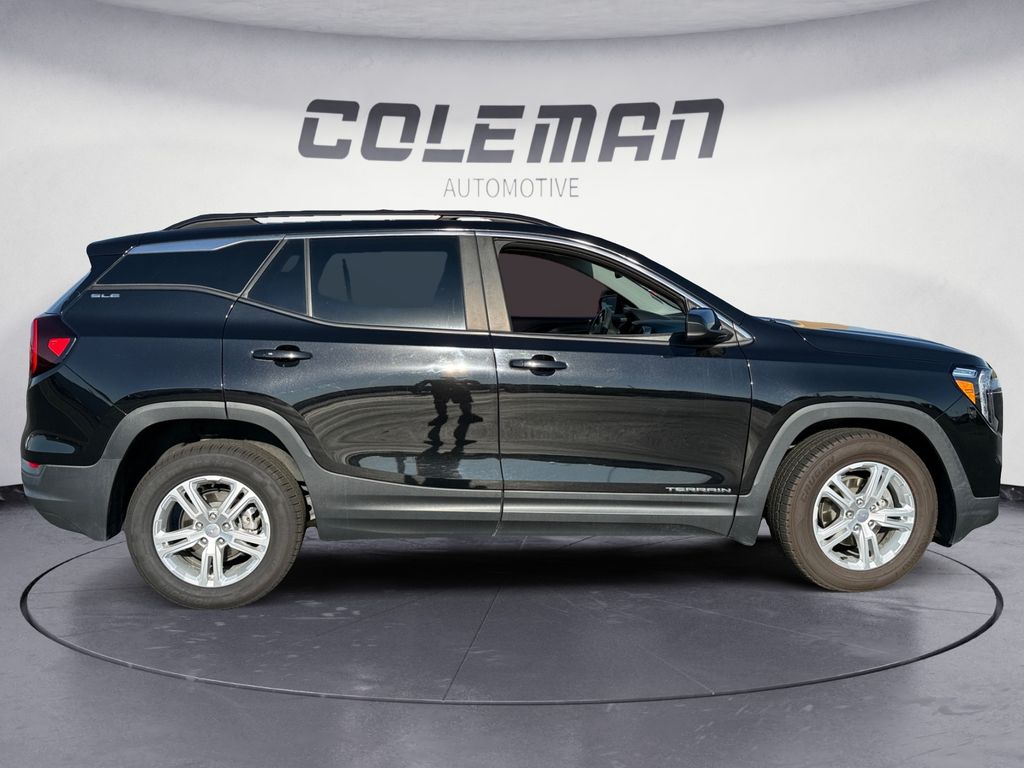 2022 Gmc Terrain SLE photo 6