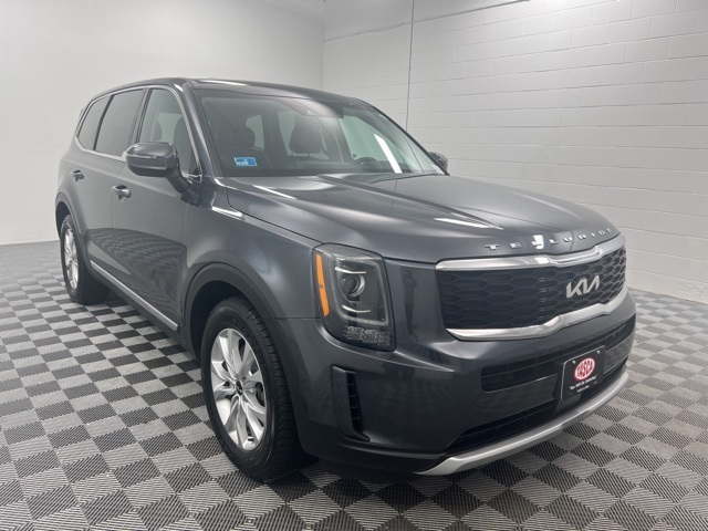 2022 Kia Telluride LX's photo