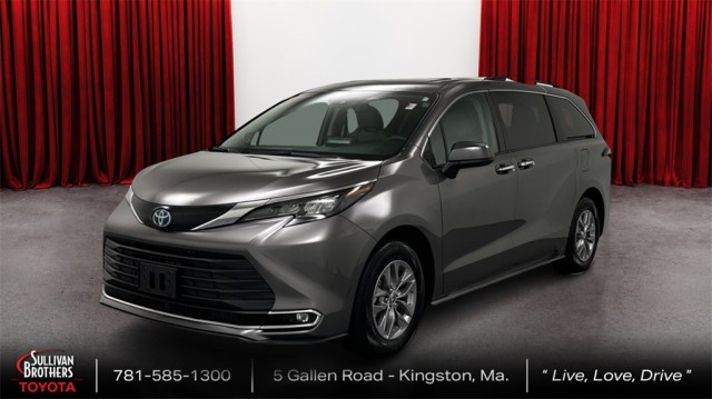 2024 Toyota Sienna XLE