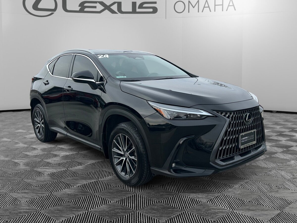 2024 Lexus NX 350's photo
