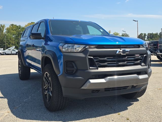 2024 Chevrolet Colorado Trail Boss photo 7