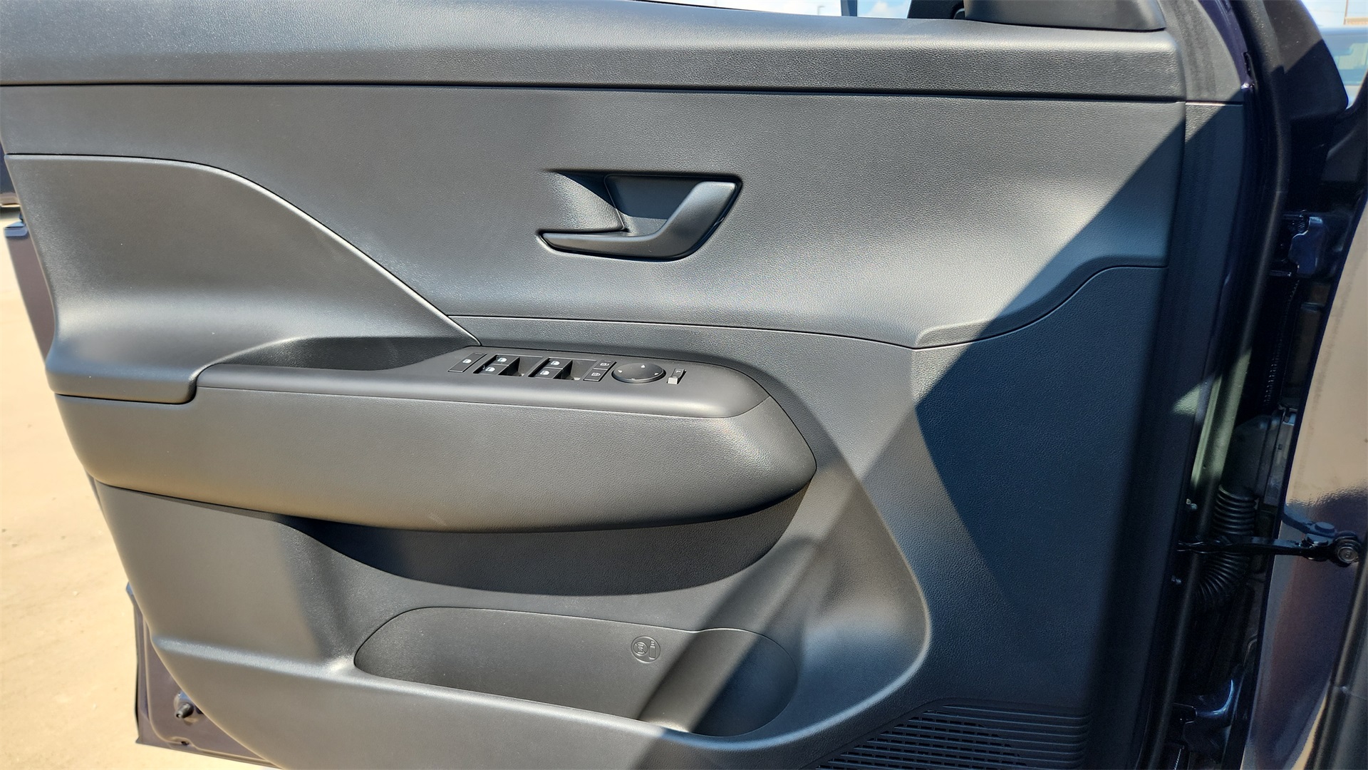 2026 Hyundai Kona SEL photo 20